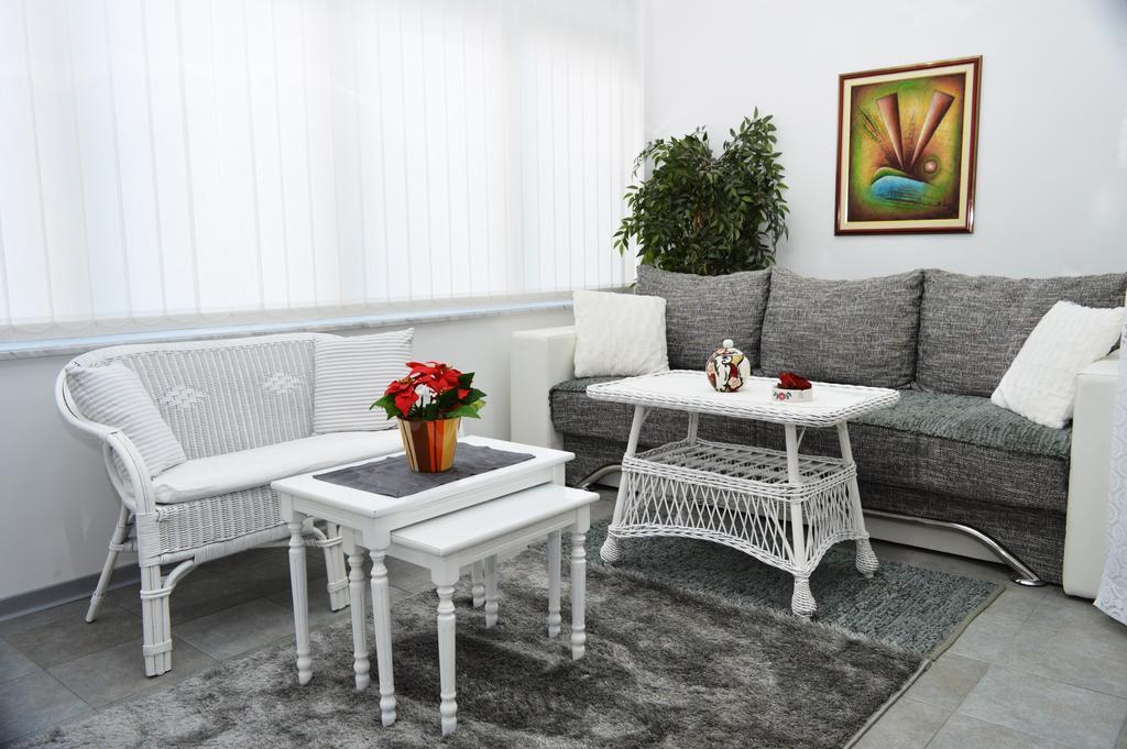 Studio Two Roses Apartment Split Exterior foto