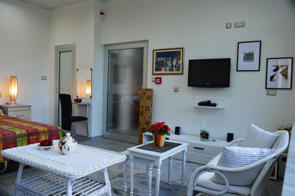 Studio Two Roses Apartment Split Exterior foto
