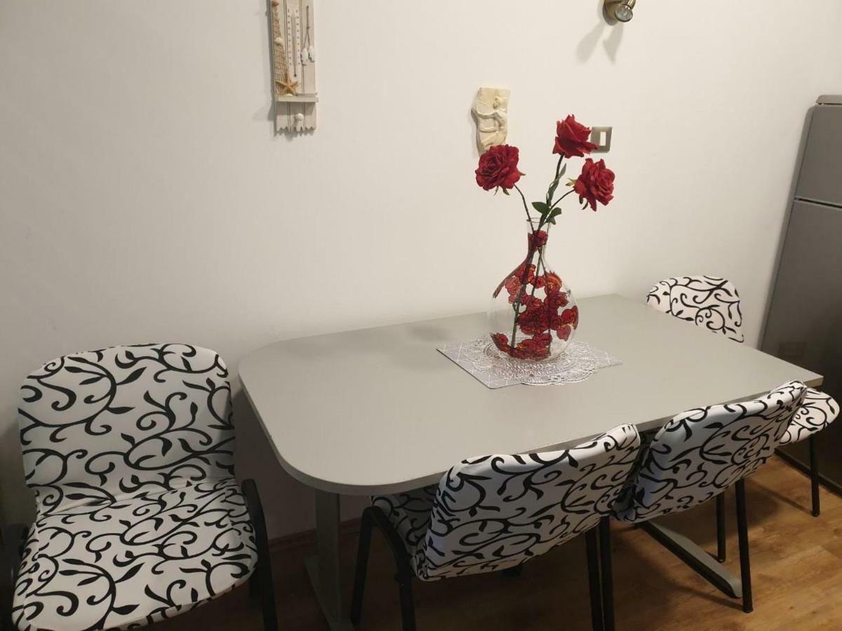 Studio Two Roses Apartment Split Exterior foto