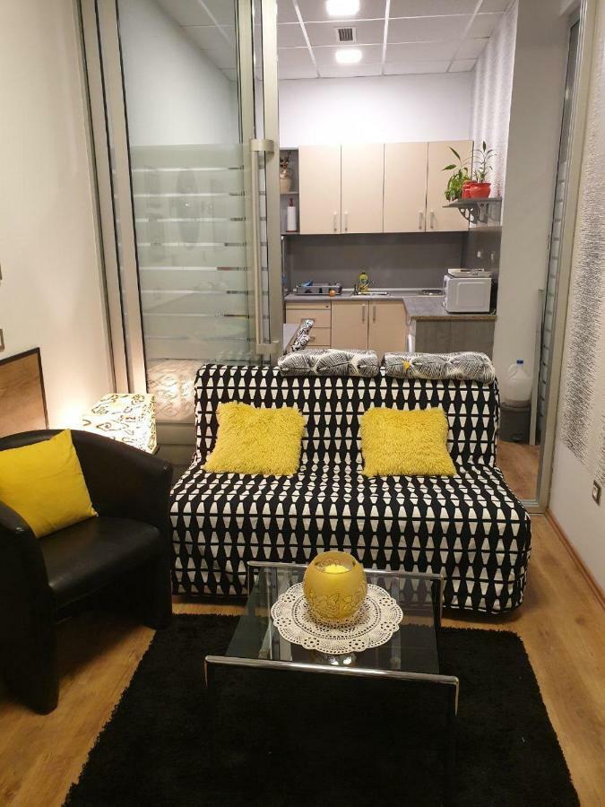 Studio Two Roses Apartment Split Exterior foto